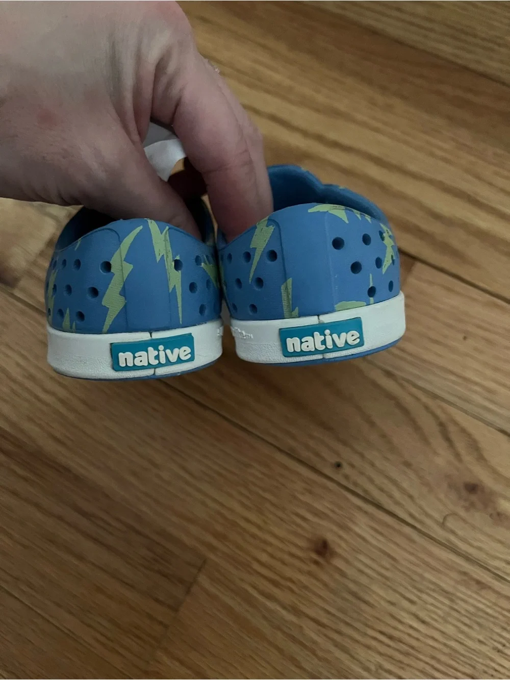 Native Jefferson Kids Blue Lightning Slip-On Shoes Blue C4